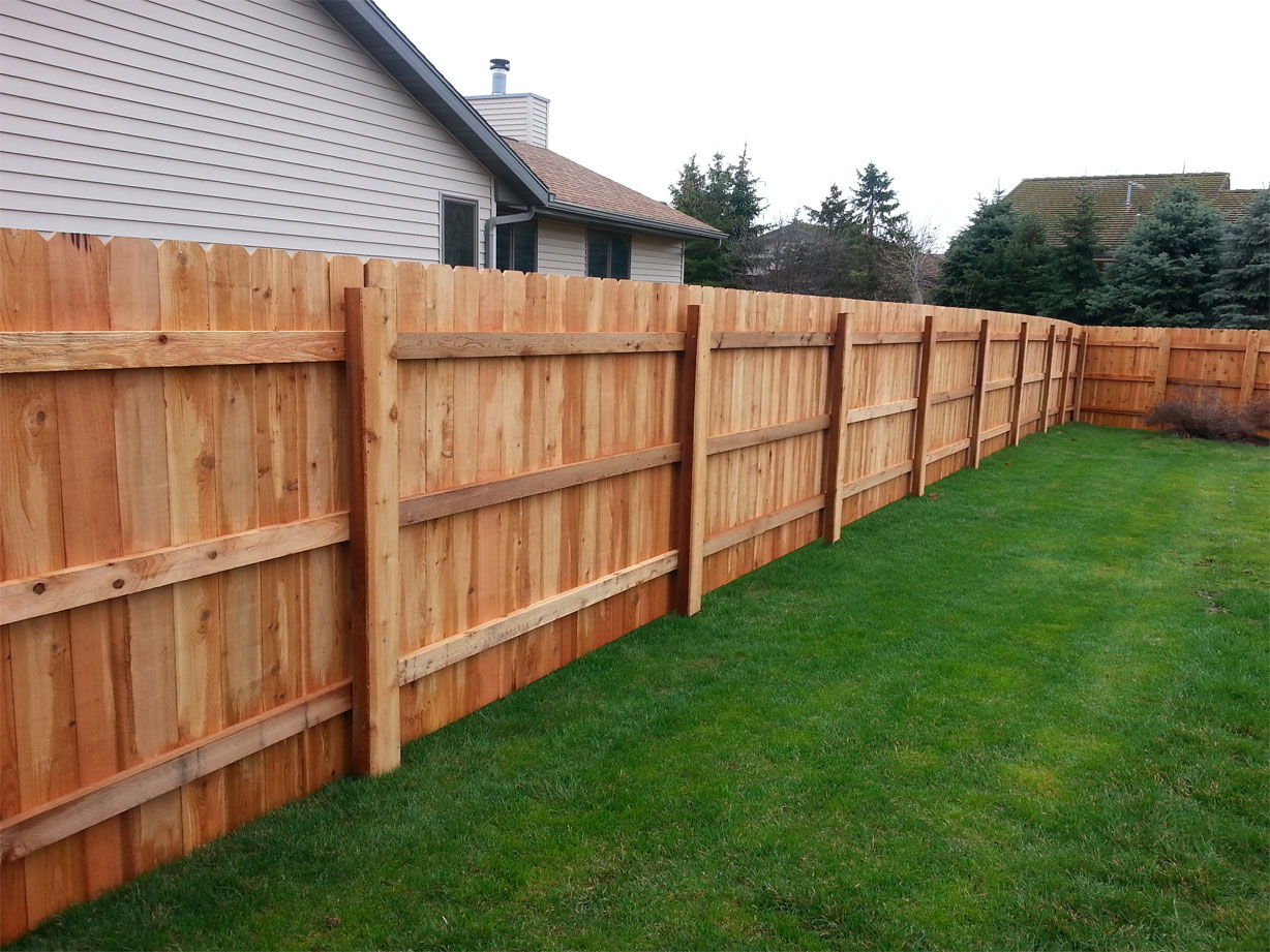 Benefits of Using a Professional Fencing Company in Leland NC 